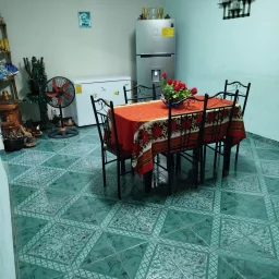 Apartamento de 3 cuartos y 1 baño por $ 40.000