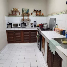 Apartamento de 3 cuartos y 1 baño por $ 40.000