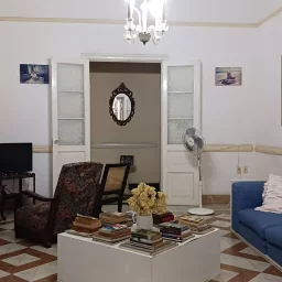 Casa de 5 cuartos y 4 baños por $ 650.000