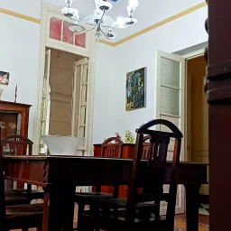 Casa de 5 cuartos y 4 baños por $ 650.000