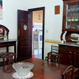 Casa de 5 cuartos y 4 baños por $ 650.000