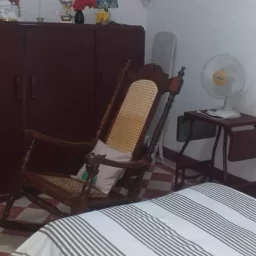 Casa de 4 cuartos y 2 baños por $ 30.000