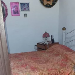 Casa de 4 cuartos y 2 baños por $ 30.000