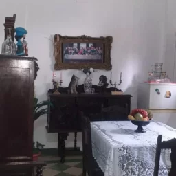 Casa de 4 cuartos y 2 baños por $ 30.000