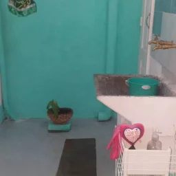 Casa de 4 cuartos y 2 baños por $ 30.000