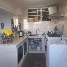 Apartamento de 3 cuartos y 1 baño por $ 17.000