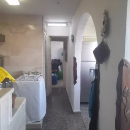 Apartamento de 3 cuartos y 1 baño por $ 17.000