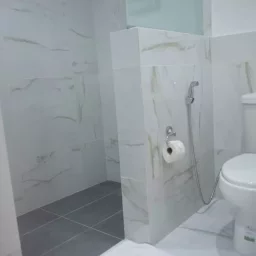 Casa de 9 cuartos y 9 baños por $ Ajustable