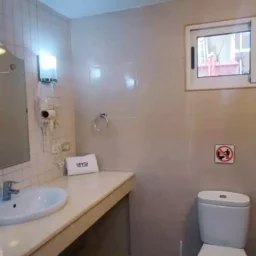 Casa de 9 cuartos y 9 baños por $ Ajustable