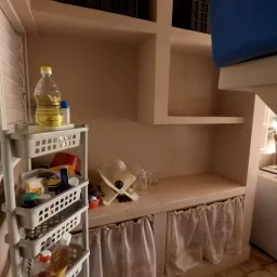 Apartamento de 2 cuartos y 1 baño por $ Ajustable