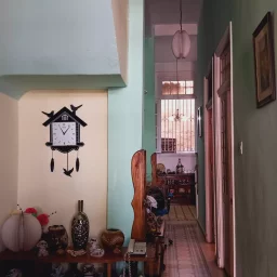 Casa de 3 cuartos y 1 baño por $ 35.000