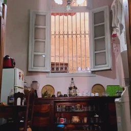 Casa de 3 cuartos y 1 baño por $ 35.000