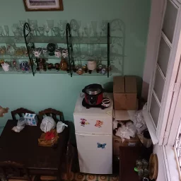 Casa de 3 cuartos y 1 baño por $ 35.000