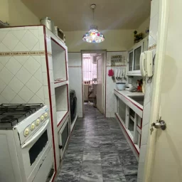 Apartamento de 3 cuartos y 2 baños por $ 110.000