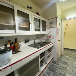 Apartamento de 3 cuartos y 2 baños por $ 110.000