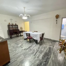 Apartamento de 3 cuartos y 2 baños por $ 110.000