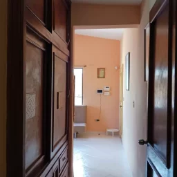 Casa de 5 cuartos, 6 baños y 1 garaje por $ 236.000