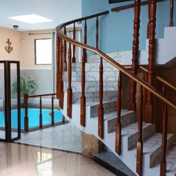 Casa de 5 cuartos, 6 baños y 1 garaje por $ 236.000