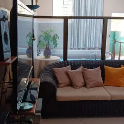 Casa de 5 cuartos, 6 baños y 1 garaje por $ 236.000