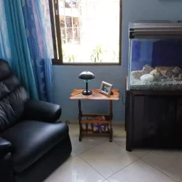 Casa de 5 cuartos, 6 baños y 1 garaje por $ 295.000