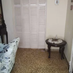 Casa de 4 cuartos y 2 baños por $ 70.000