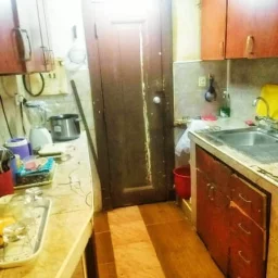 Apartamento de 4 cuartos, 2 baños y 1 garaje por $ 70.000