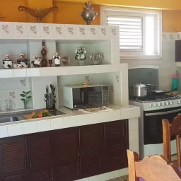 Casa de 5 cuartos y 3 baños por $ 120.000