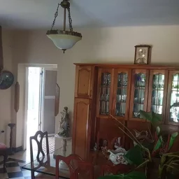 Casa de 5 cuartos y 3 baños por $ 120.000