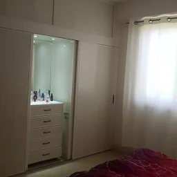 Casa de 5 cuartos y 3 baños por $ 120.000