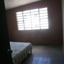 Casa de 4 cuartos y 2 baños por $ 30.000