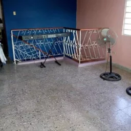 Casa de 4 cuartos y 2 baños por $ 30.000