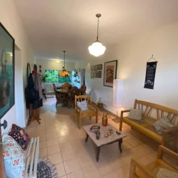 Apartamento de 2 cuartos y 2 baños por $ 25.000