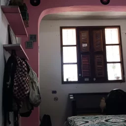 Casa de 7 cuartos, 6 baños y 1 garaje por $ 200.000