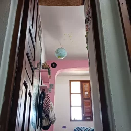 Casa de 7 cuartos, 6 baños y 1 garaje por $ 200.000