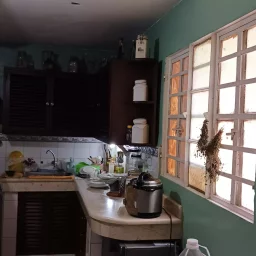 Casa de 7 cuartos, 6 baños y 1 garaje por $ 200.000