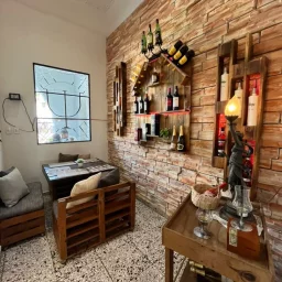 Casa de 4 cuartos, 4 baños y 1 garaje por $ 380.000