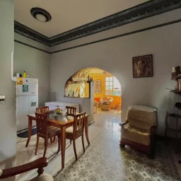 Casa de 4 cuartos, 4 baños y 1 garaje por $ 380.000