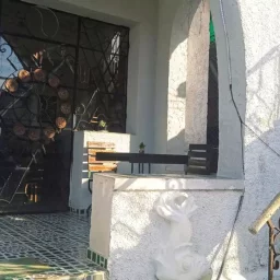 Casa de 4 cuartos, 4 baños y 1 garaje por $ 380.000