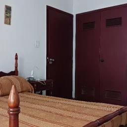 Casa de 4 cuartos, 3 baños y 1 garaje por $ 95.000