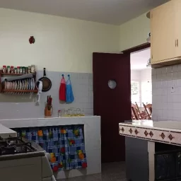 Casa de 4 cuartos, 3 baños y 1 garaje por $ 95.000