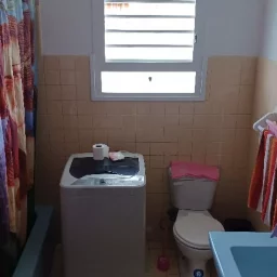 Casa de 4 cuartos, 3 baños y 1 garaje por $ 95.000