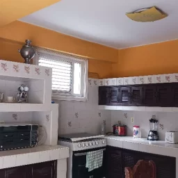 Casa de 5 cuartos y 3 baños por $ 120.000