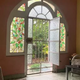 Casa de 5 cuartos, 7 baños y 1 garaje por $ 90.000