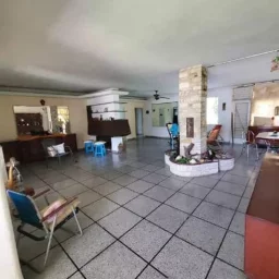 Casa de 4 cuartos, 4 baños y 1 garaje por $ 100.000