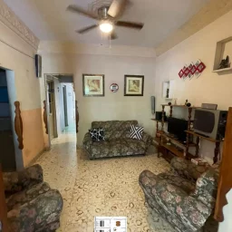 Casa de 3 cuartos, 1 baño y 1 garaje por $ 15.000