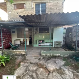 Casa de 3 cuartos, 1 baño y 1 garaje por $ 15.000