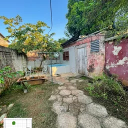 Casa de 3 cuartos, 1 baño y 1 garaje por $ 15.000