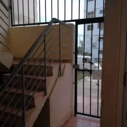 Apartamento de 2 cuartos, 1 baño y 1 garaje por $ 12.000