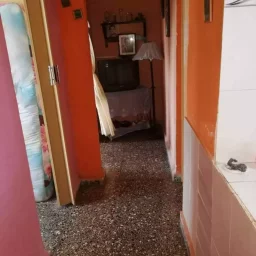 Apartamento de 2 cuartos, 1 baño y 1 garaje por $ 12.000