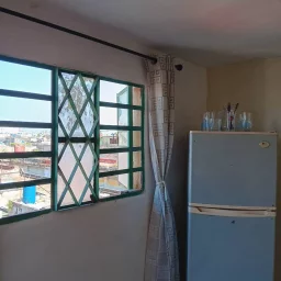 Casa de 1 cuarto y 1 baño por $ 10.000